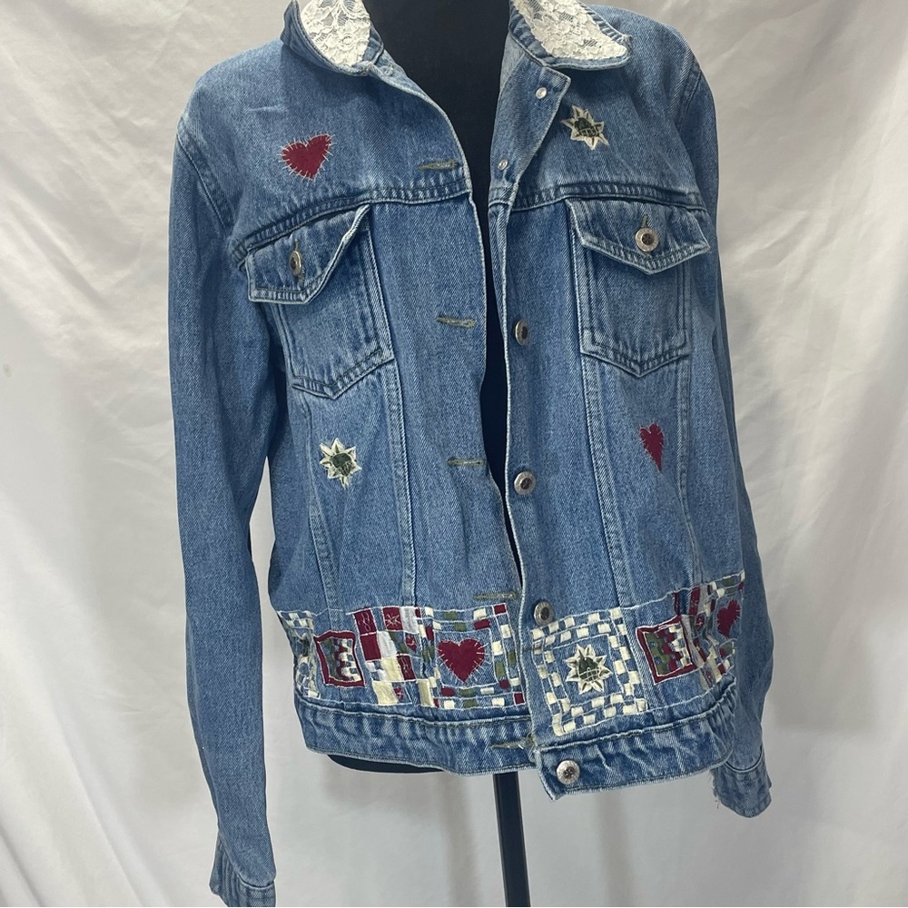 Carolina Blues Embroidered Denim Jacket Distressed. Size L. Cuff pictures-view.